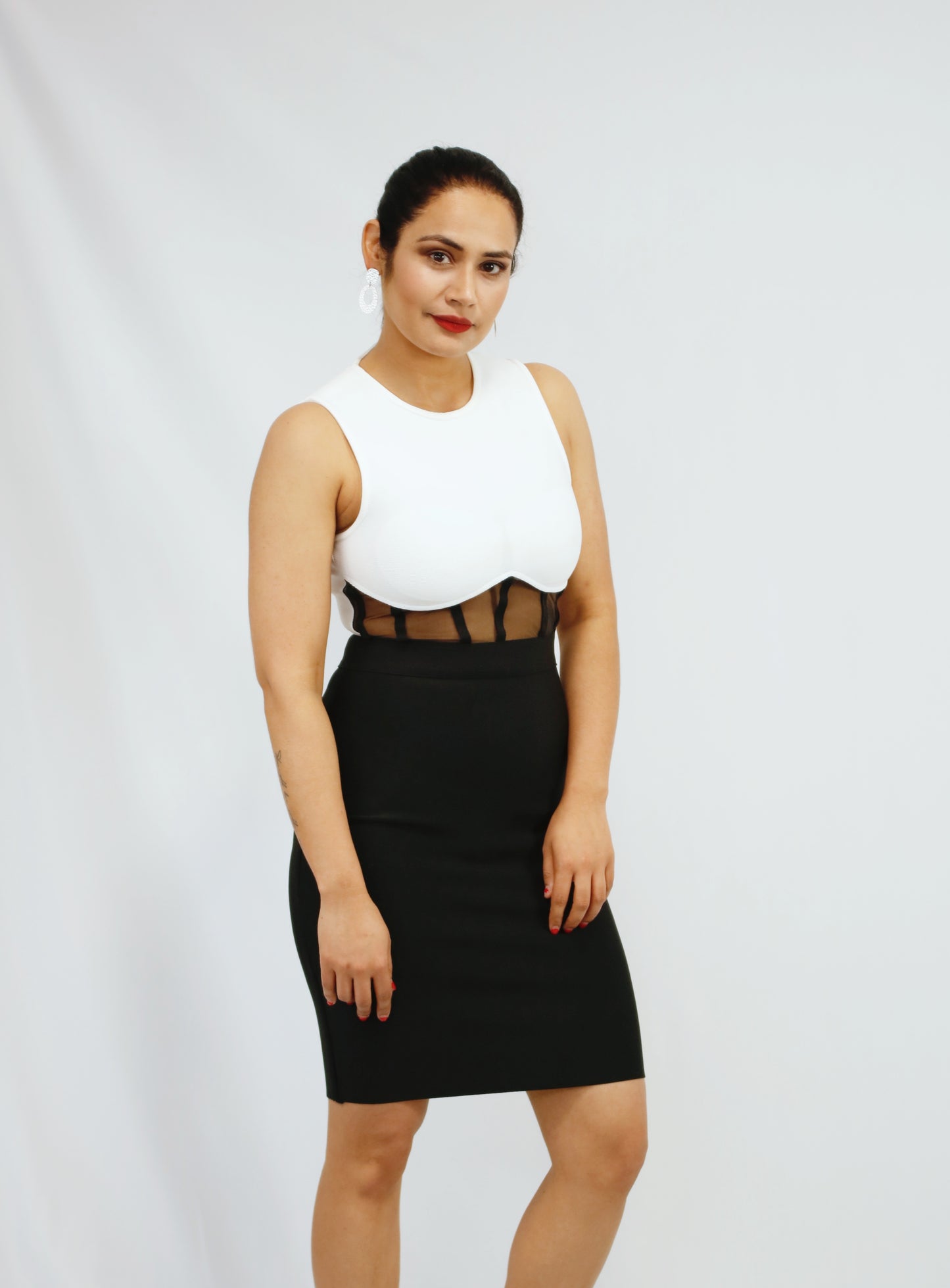 Body con  Knee length Black and White Dress